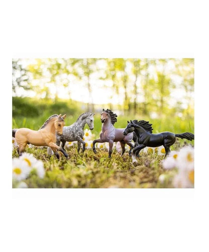 Poetry in Motion Gift Set Breyer Model Horses