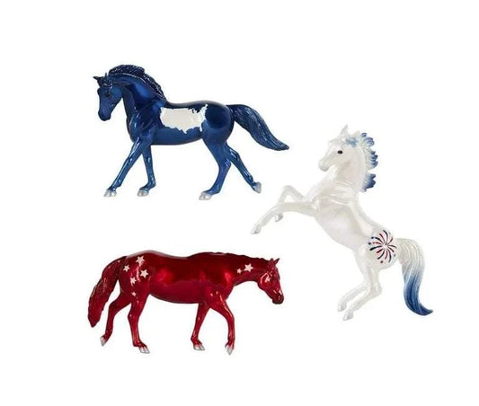 Pursuit of Happiness Gift Set Breyer Stablemates