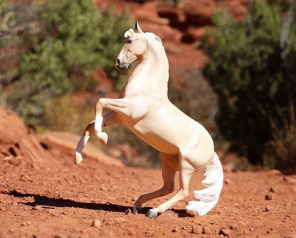 Wild Horse of the Rockies Palomino Mustang Model Horse